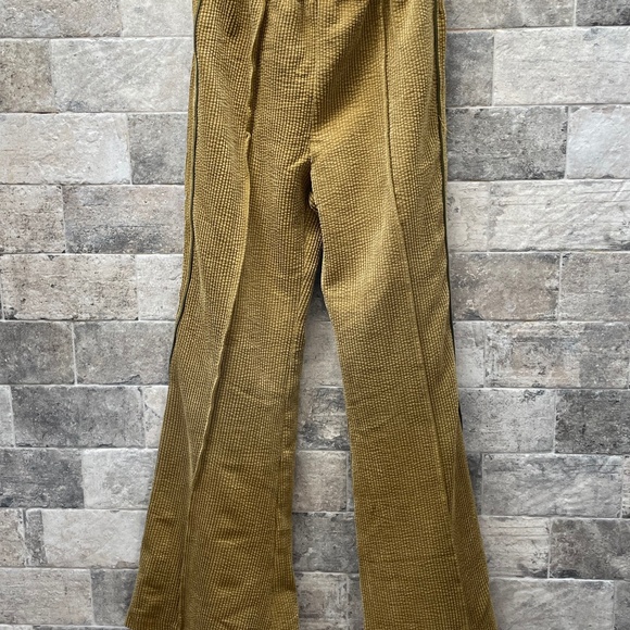 ❤️ URBAN OUTFITTERS JOSIE CORDUROY  PANTS SIZE SMALL - Picture 3 of 9